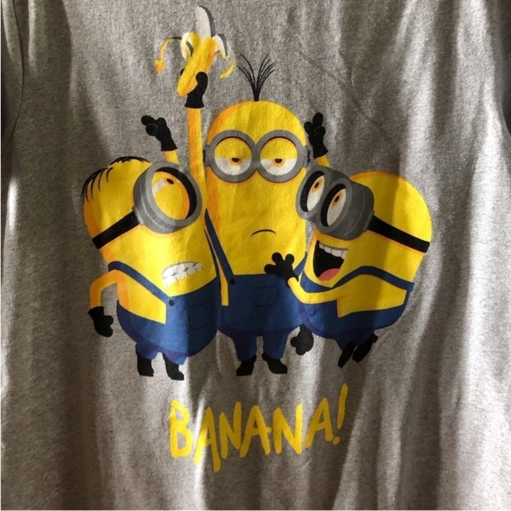 Minions Gray Bananas short sleeve graphic tee